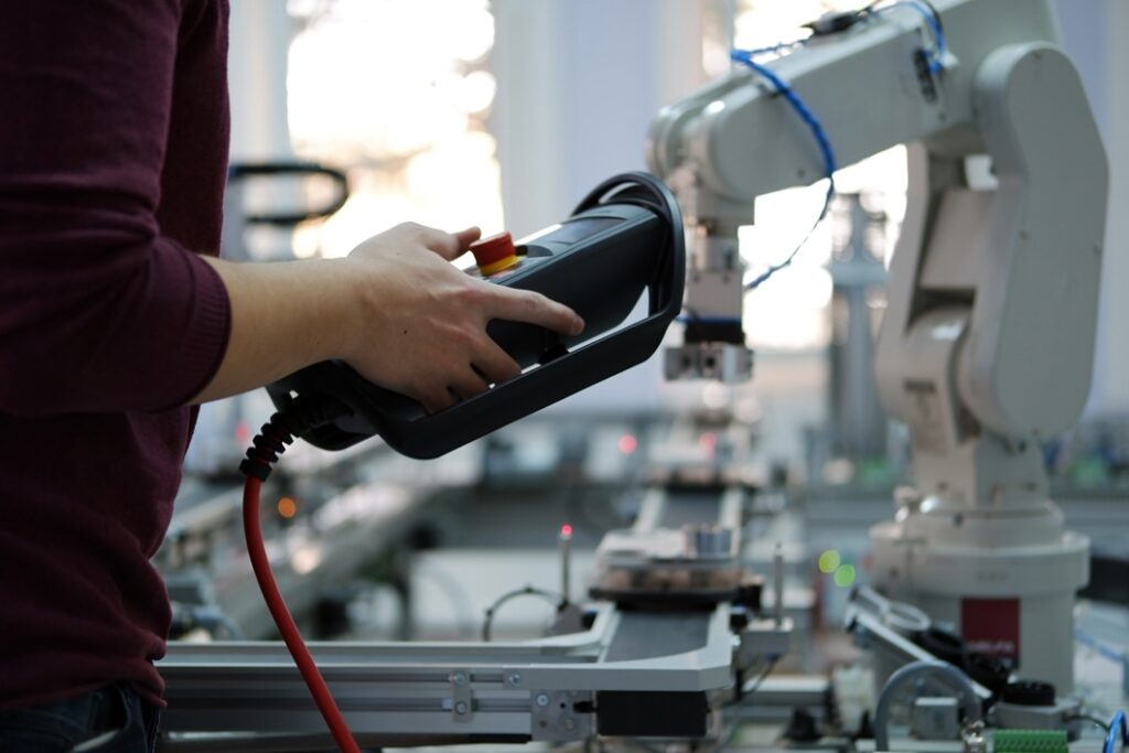 industry 4.0 automation line equipped with sensors and robot
